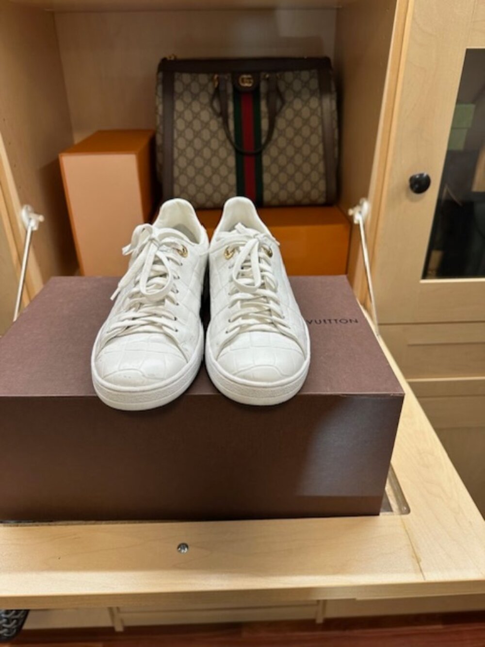 Louis Vuitton Embossed White Size 37 Leather Sneakers - Picture 3 of 9